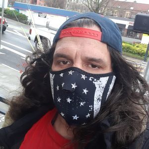 Meet your Posher, Justin